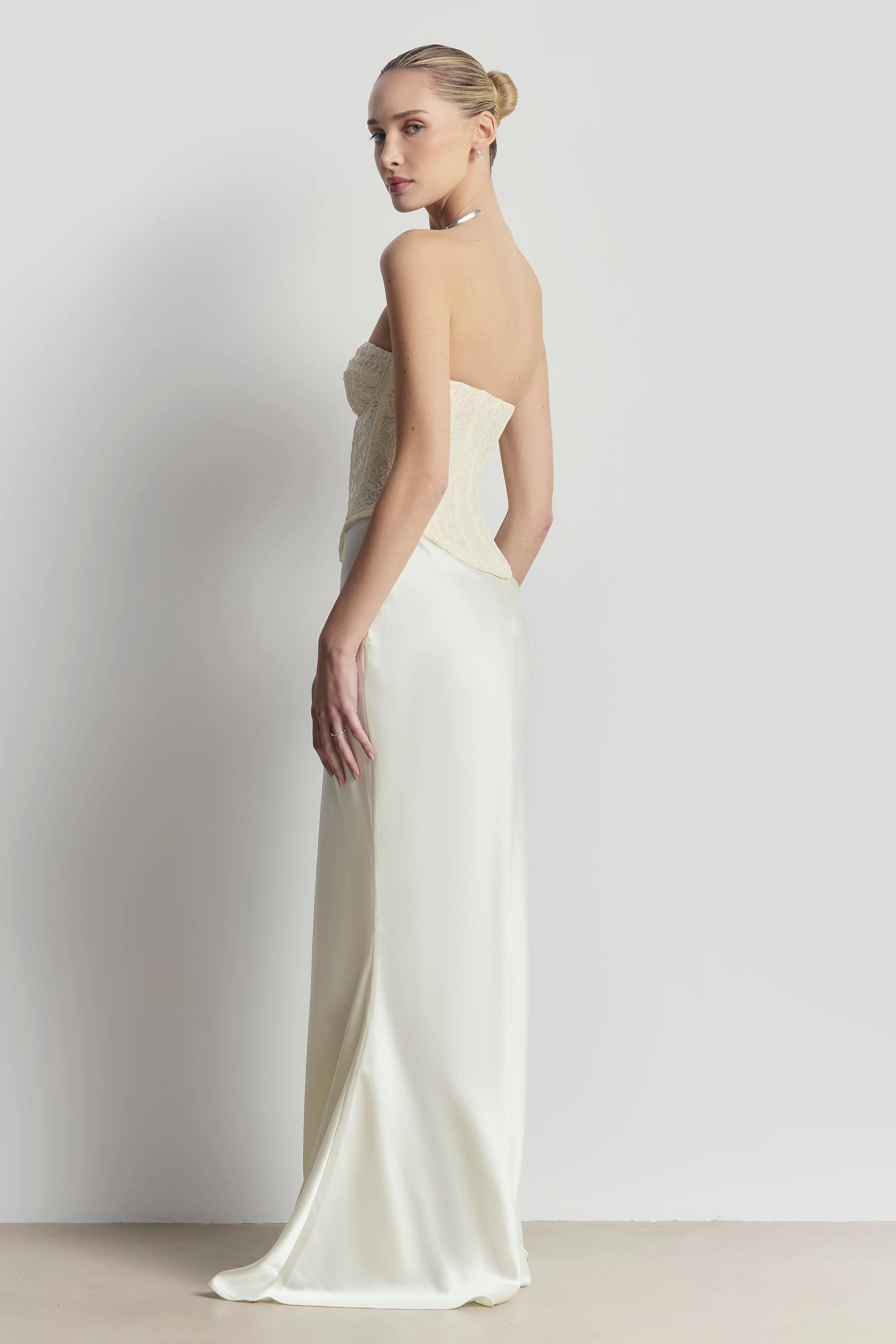 Lace Corset Gown with Sweetheart Neckline - Cream - Image 2