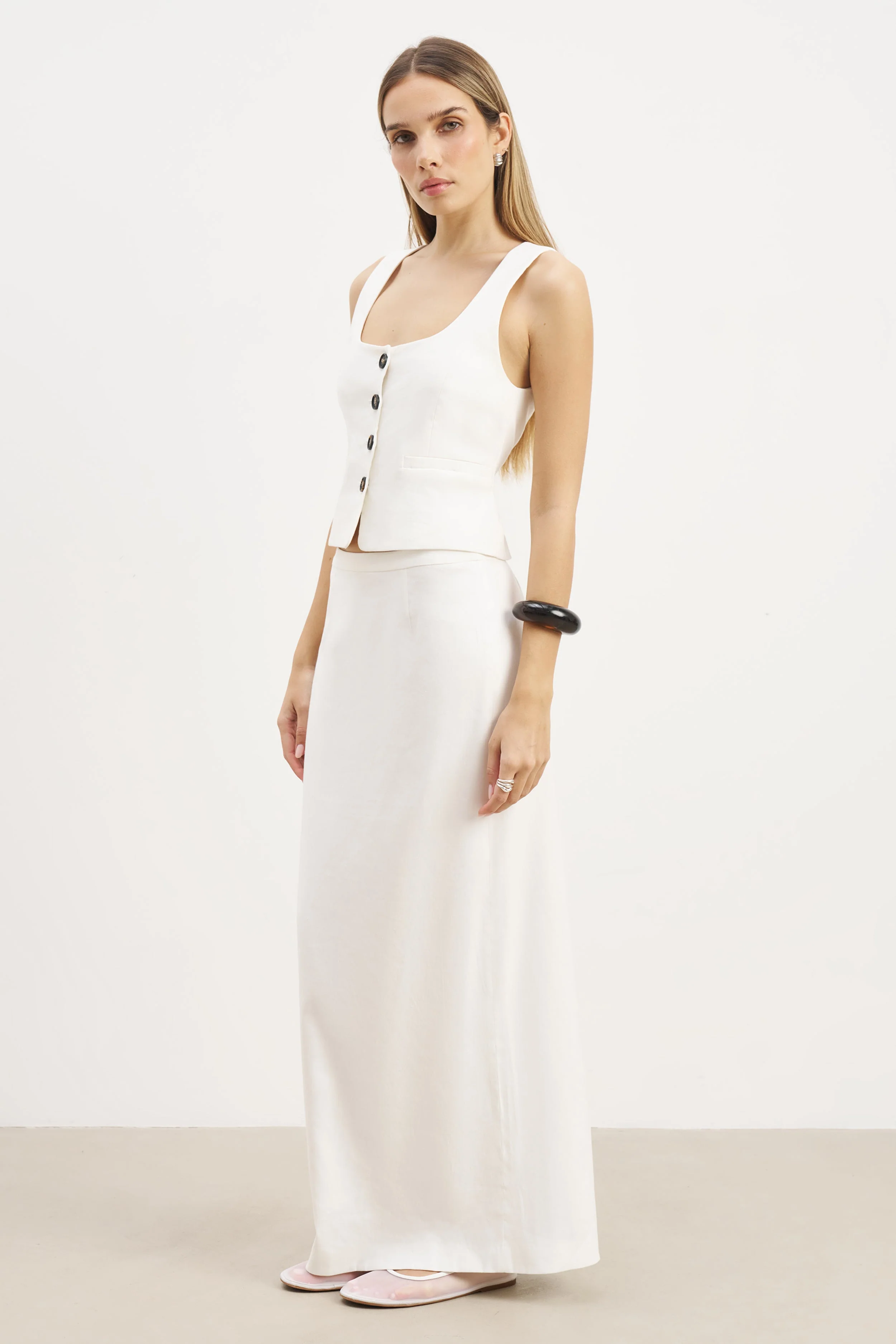 Scoop Neck Linen Waistcoat - White - Image 2