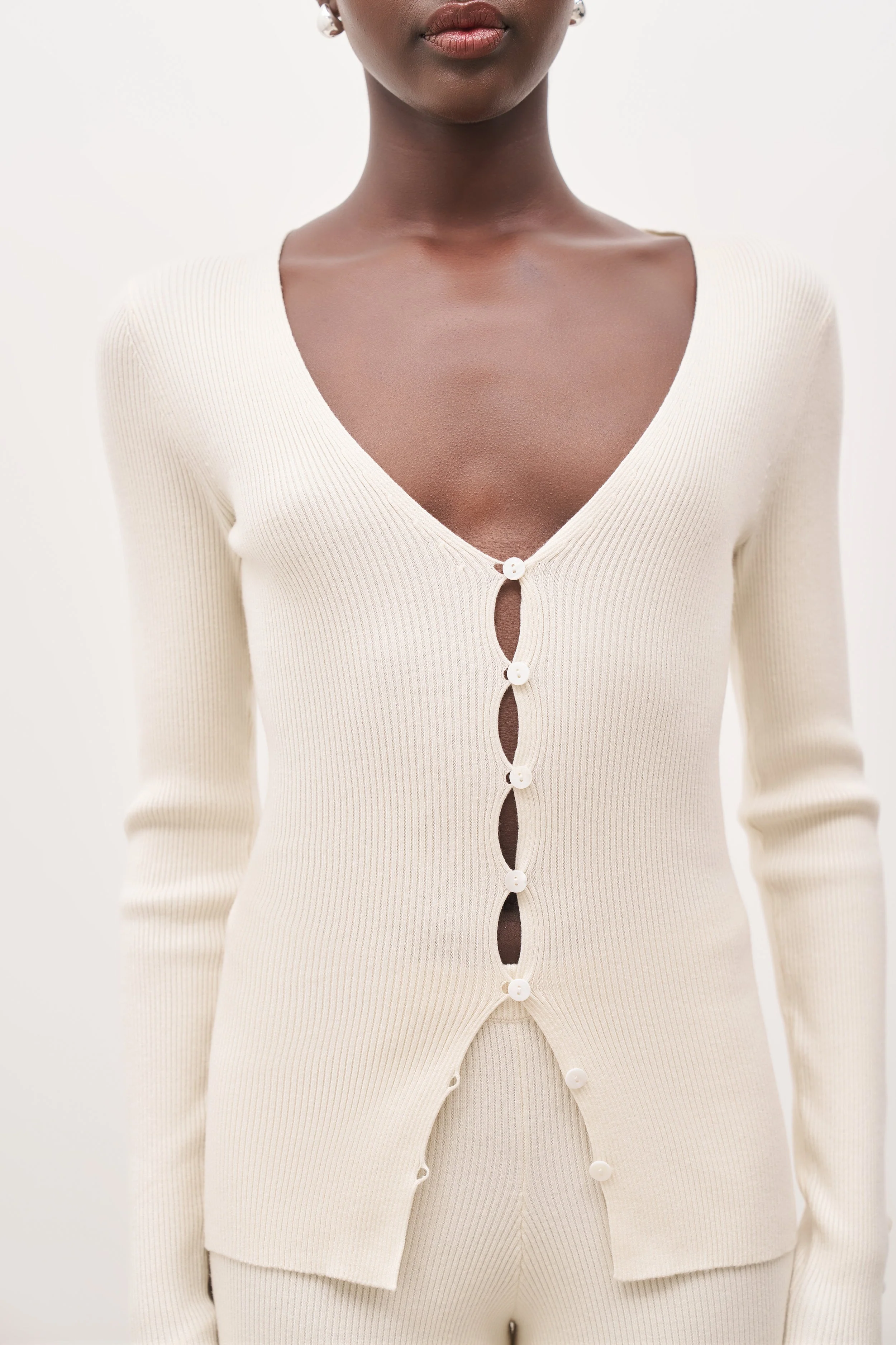 V Neck Ribbed Knit Cardigan - Cream - Image 6
